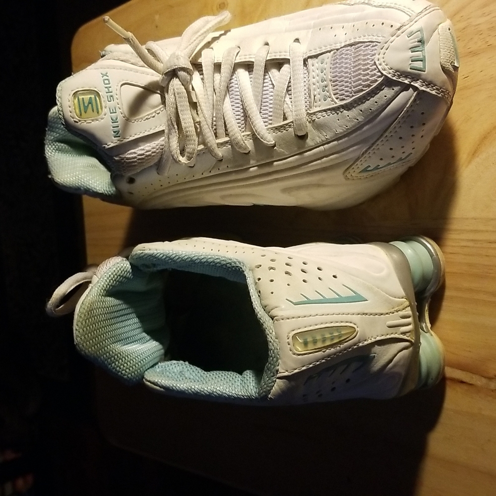 Nike Shox womens